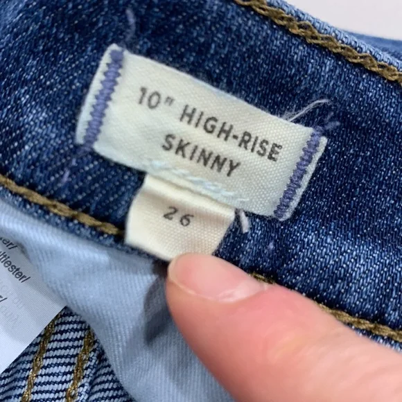 Madewell jeans.  10” high-rise skinny.  Size 26. - Picture 4 of 4